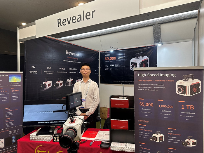 revealer-high-speed-camera-and-piv-plif-system-link-flame-flow-with-chemical-reactions-at-isoc-2026-1.jpg